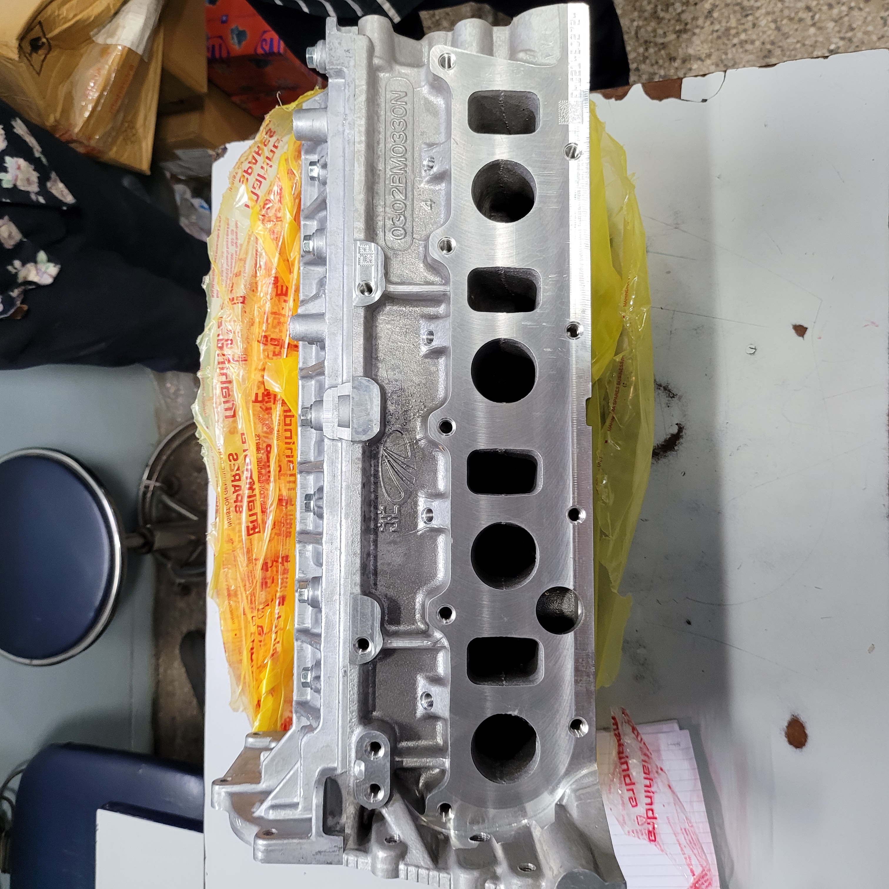 MAHINDRA SCORPIO ASSY CYLINDER HEAD and CAMCOVER 0302BAM00720N STOCKID 1602